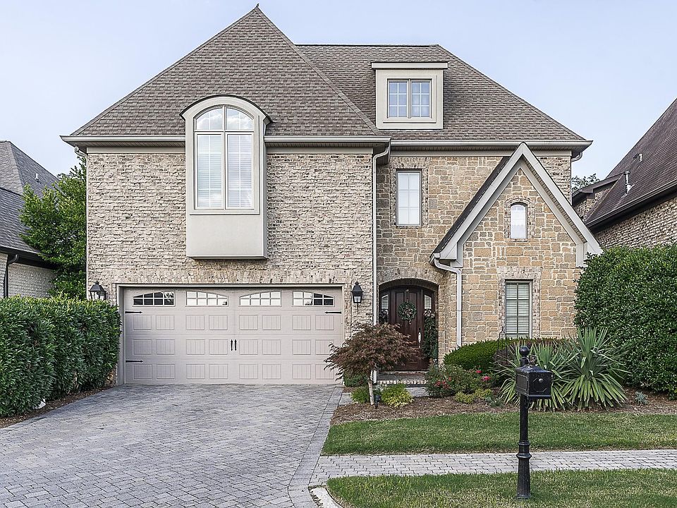 1st image of 1135 Chloe Dr