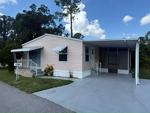 2850 New Tampa Hwy #116 Photo 1