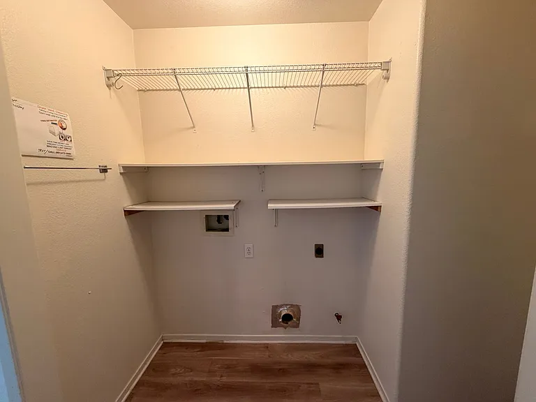 4401 Pebble Creek Dr — Photo 10