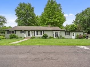 609 Dayton St, Monett, MO 65708