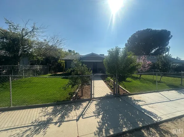 423 Bernard St, Bakersfield, CA 93305