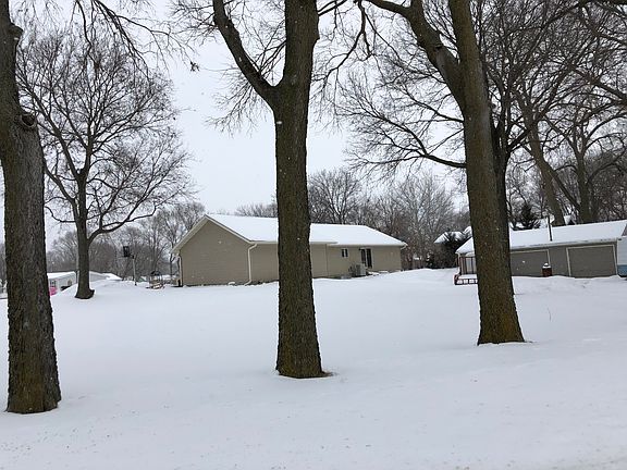 5th image of 2361 Dacotah St