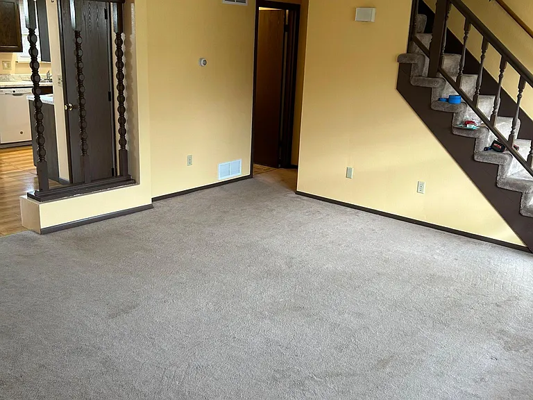 5 Maplewood Dr #12 — Photo 5