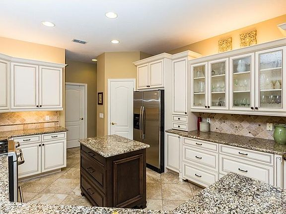 4th image of 5812 Oak Lake Trl