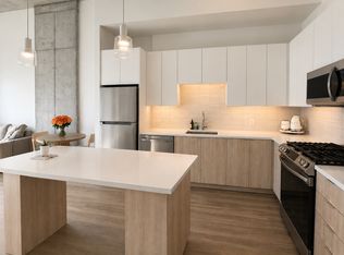 1032 W Leland Ave #1207, Chicago, IL 60640