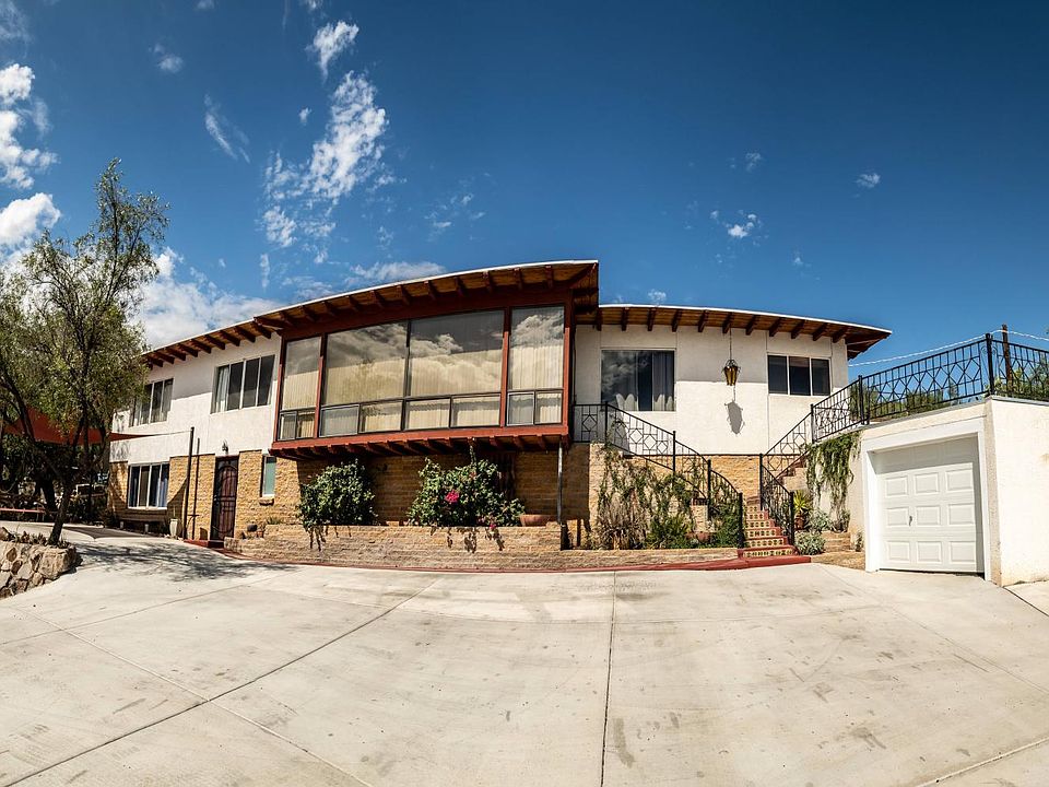1st image of 202 S Panorama Cir