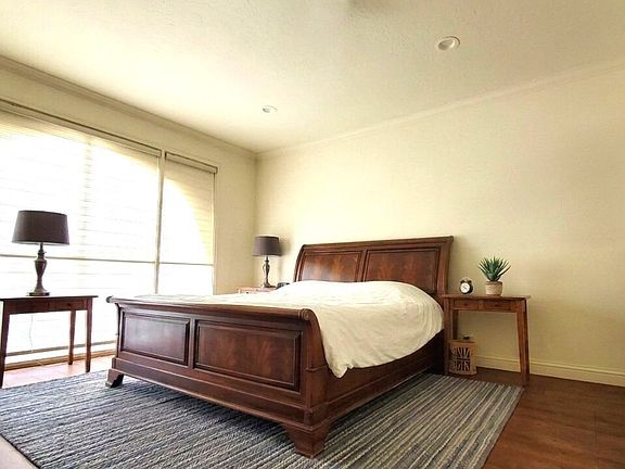 5th image of 133 S Oakhurst Dr APT 204