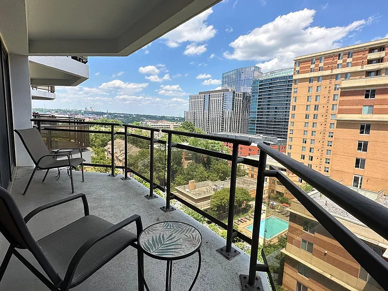 1530 Key Blvd #832 — Photo 23