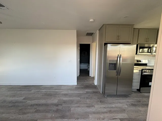 Entry way