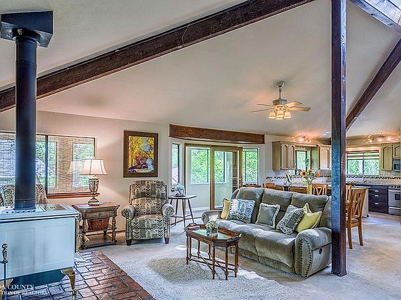 5th image of 23862 Lakeview Ct