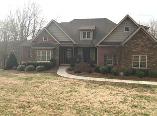 8122 Riverway Rd, Lewisville, NC 27023