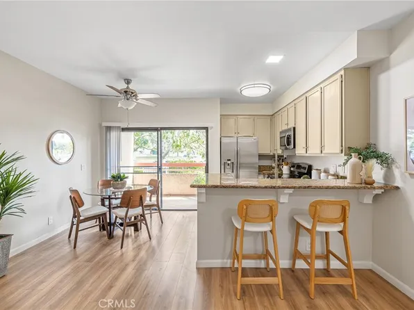 941 W Carson St APT 123, Torrance, CA 90502