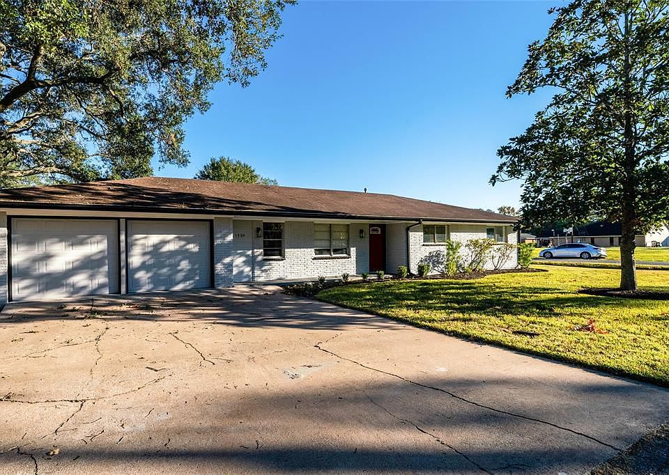 1504 W Adoue St, Alvin, TX 77511 Zillow