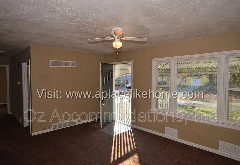 9811 Marsh Ave — Photo 19