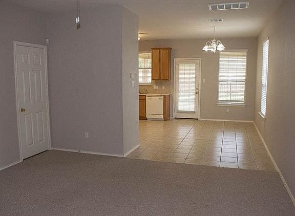 4th image of 16100 Great Oaks Dr #502