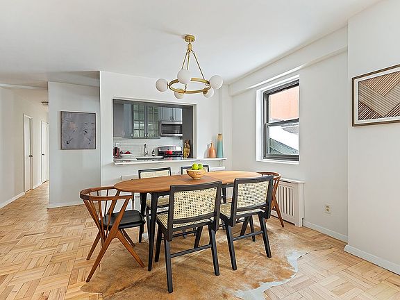 3rd image of 340 E 74th St APT 9C