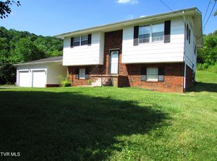 107 Price Rd, Elizabethton, TN 37643
