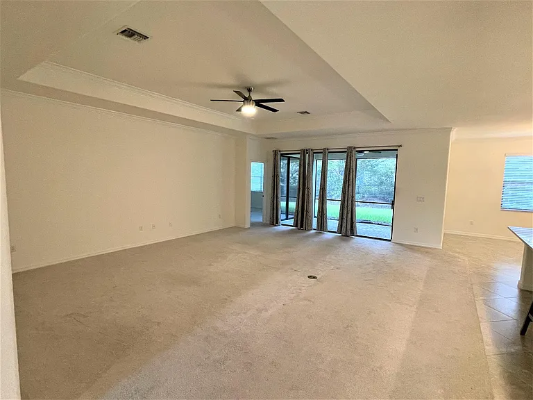 9353 Glenforest Dr — Photo 3