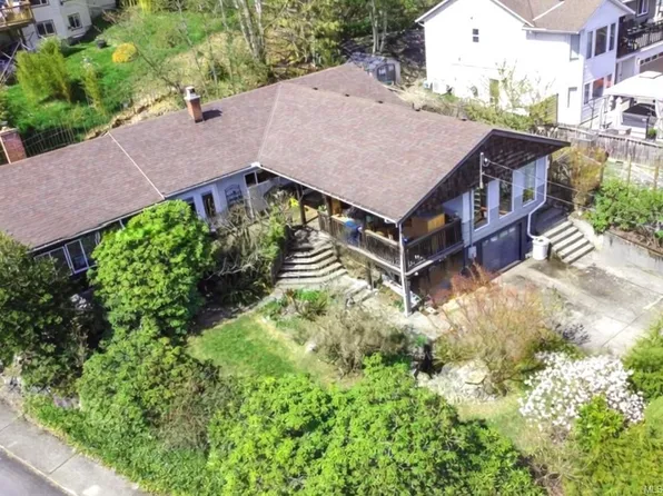 139 N Shore Rd, Lake Cowichan, BC V0R 2G0