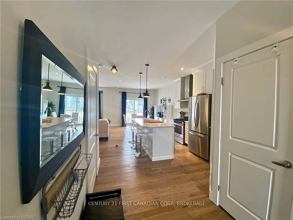 3 bed, $2,500 — Photo 3