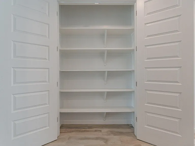 4042 E Amoroso Dr — Photo 18
