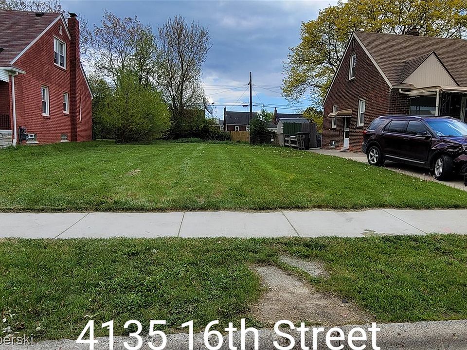 2nd image of 4135 16th St