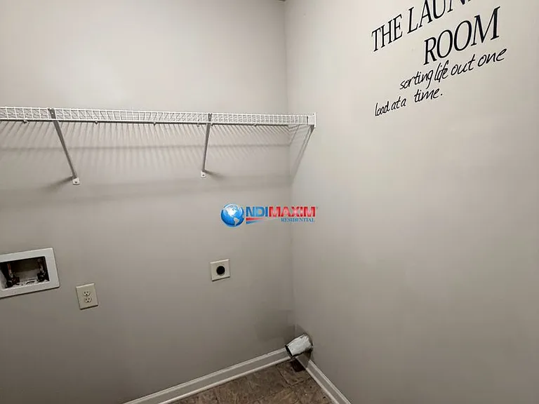 4201 Towncastle Ln — Photo 17