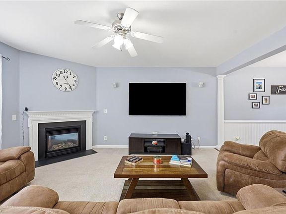 4th image of 4010 Forbes Way