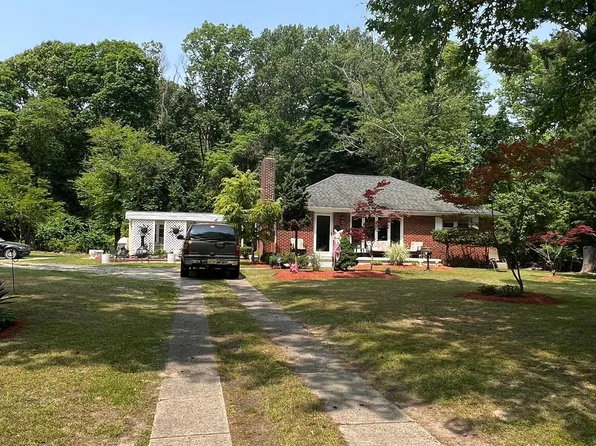 2 Edison Ave, Clementon, NJ 08021