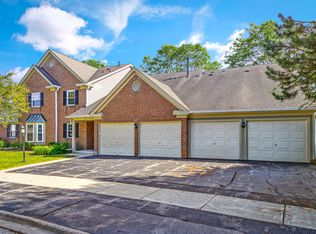 198 Dublin Ct UNIT Z2, Schaumburg, IL 60194