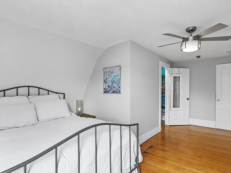 246 Cypress St #4 — Photo 20