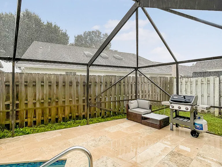 12989 Meadowbreeze Dr — Photo 28