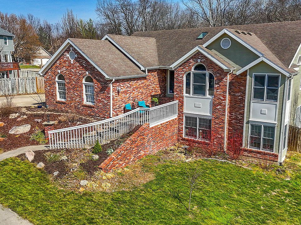 1st image of 2602 Chambray Rd