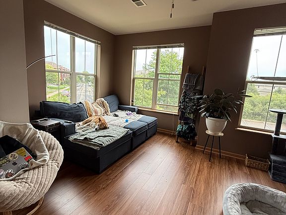 5th image of 1401 Okeeffe Ave APT 201