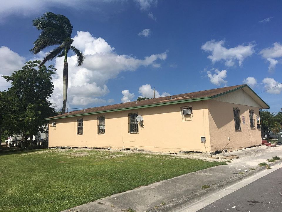 2nd image of 701 SW Avenue D APT 1