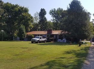 212 Black Patch Dr, Springfield, TN 37172