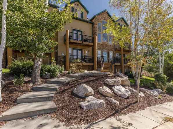 3562 N Fox Run Dr #403, Eden, UT 84310