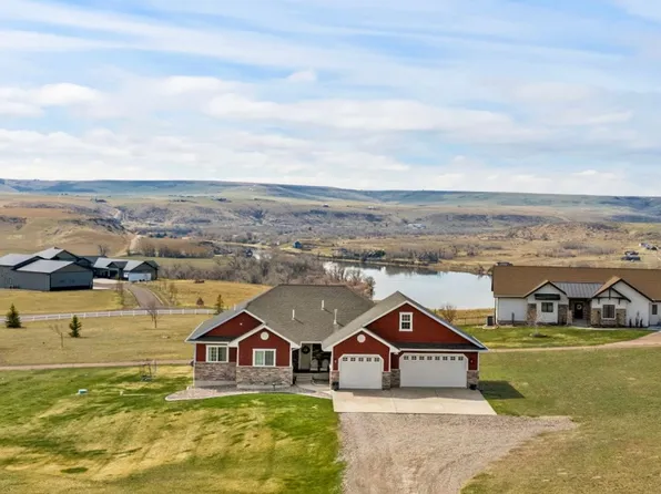 8 Bend View Ln, Great Falls, MT 59404