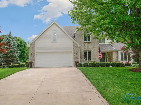 5745 Eagle Trace Dr, Sylvania, OH 43560