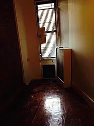 Rented by Elinor Taasa, LREB
