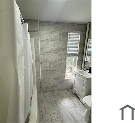 110 Spruce St #3 — Photo 9