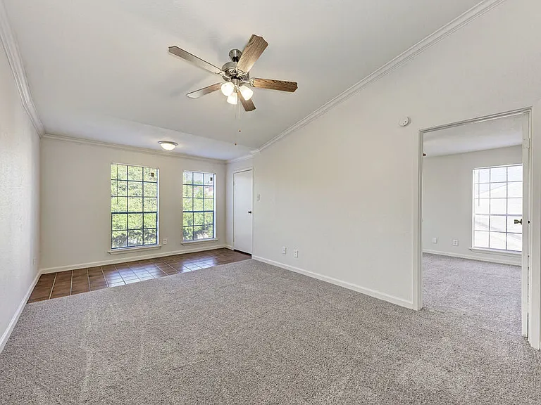 Magnolia Court Apartments — Photo 33