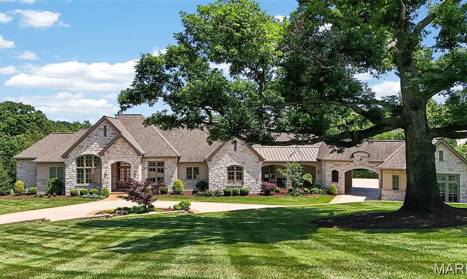 1st image of 262 Dietrich Rd