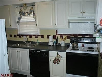 UPDATED KITCHEN WITH ALL APPLIANCES