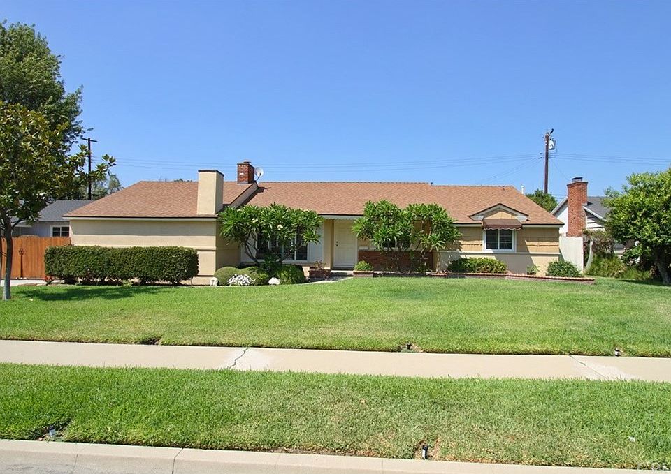 1st image of 1231 E Merced Ave