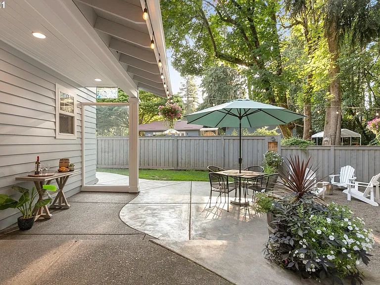 3155 Upper Dr — Photo 27