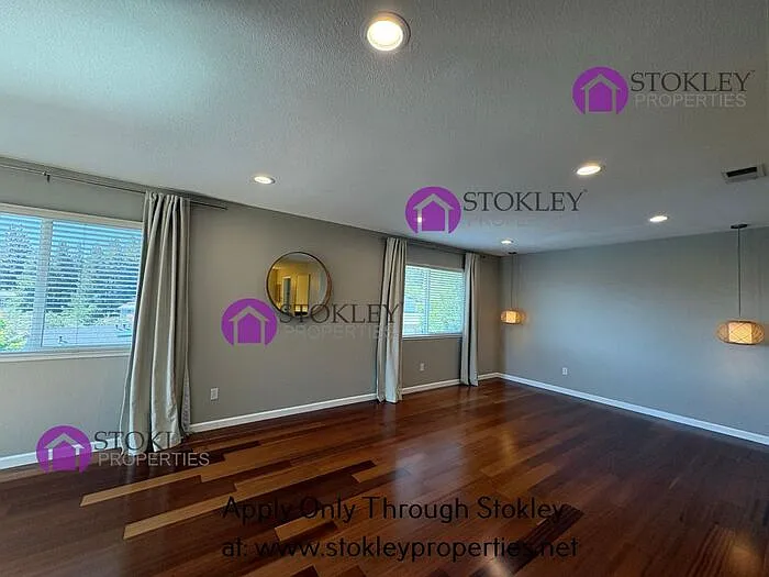 55 Saint Thomas Ln — Photo 19