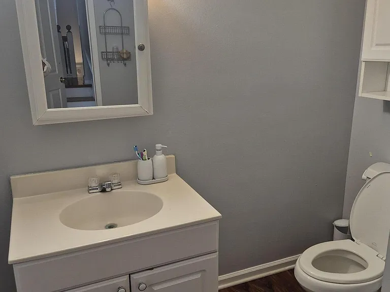 366 Lake Ave — Photo 11