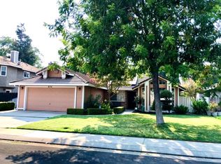 935 Yellow Brick Rd, Modesto, CA 95351