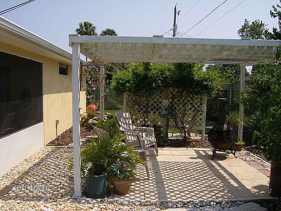 4th image of 3224 Sabal Palm Dr
